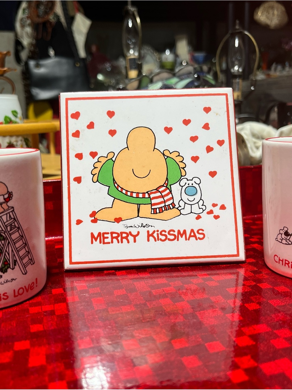 3 Piece Set Ziggy 'Merry Kissmas' Holiday Plaque - White/Red With 2 Candle Hol